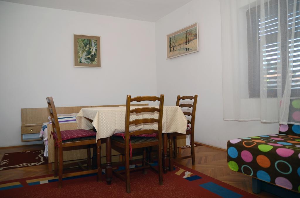 Apartments Ana Rovinj Exterior photo