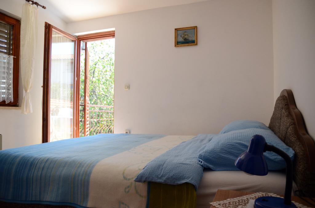 Apartments Ana Rovinj Exterior photo